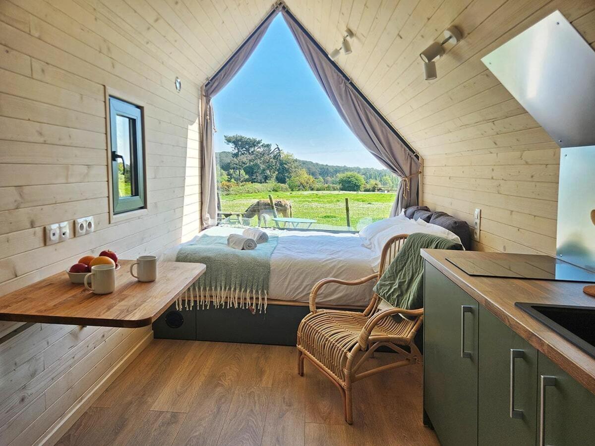 Gites & Tiny Houses Les Hauts De Toulvern Баден Номер фото